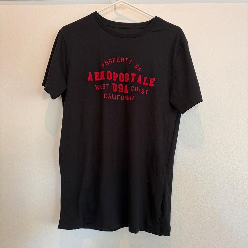Aeropostale Men's Black T-shirt